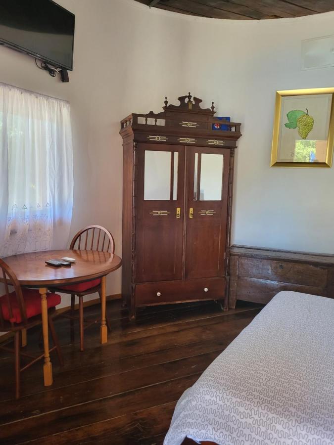 Agroturizam Duvancic - Konoba Dida Marka Couette-café